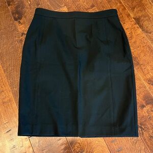 Ann Taylor pencil skirt size 6
